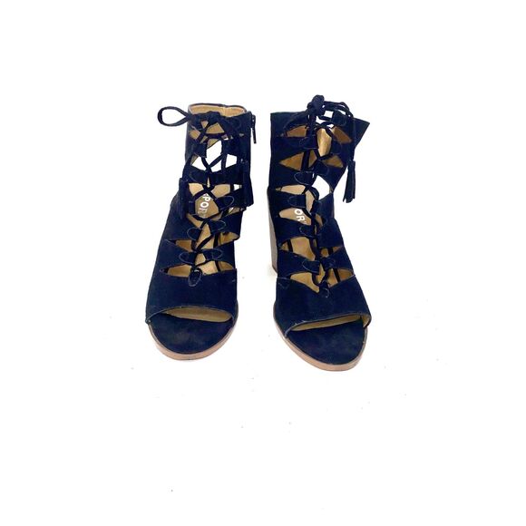 Report Bikka Woman's Size 9 with Zipper and Lace Up.  Gently Used - Picture 3 of 5